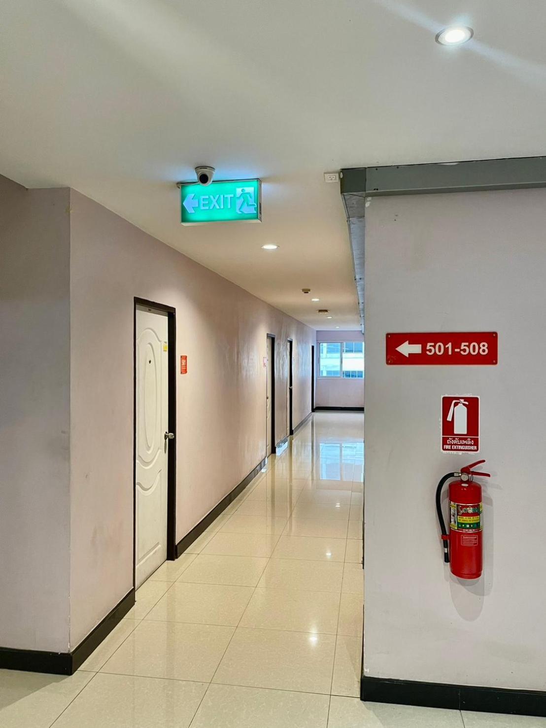 Sampheng Apartment Bangkok Luaran gambar